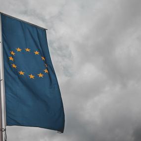 Europa se tiñe de gris - Sociedad, Economía