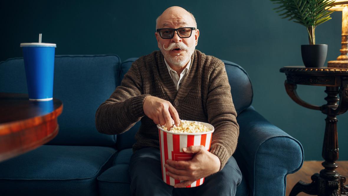 Cine, libros y series que nos hacen repensar el envejecimiento